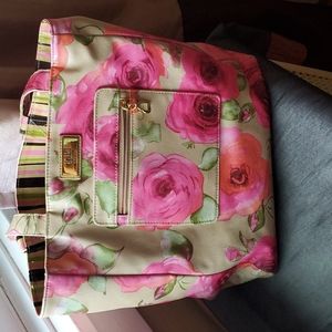 Gigi Hill floral Tote